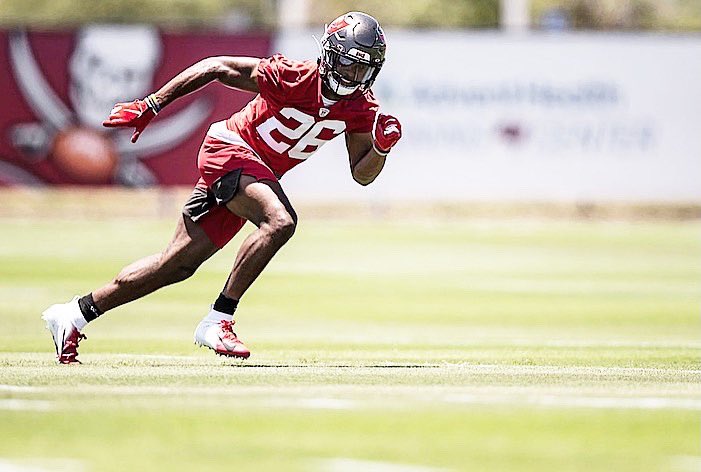 ck3thethrill's tweet photo. Rookie Minicamp ✅🙏🏾 https://t.co/JkT7OVbaFW