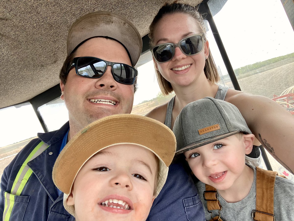 owens22a's tweet photo. Is it even seeding if you don’t post a picture? #plant21 https://t.co/p80Xl3yrBp