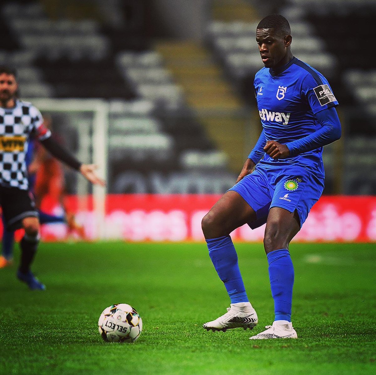 Sa Football Players Abroad On Twitter Thibang Phete 27 Played 90 Minutes For Belenenses Sad As They Lost 2 0 Against Santa Clara In Portugal Primeira Liga Nos Encounter Sphephelo [ 1197 x 1200 Pixel ]