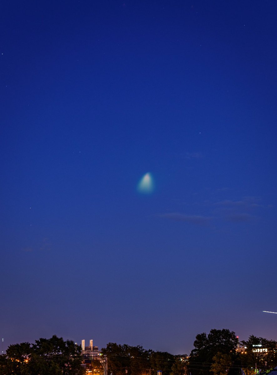 JhallsATL's tweet photo. Black Brant XII launch from @NASA_Wallops as seen from Philadelphia #wallops #KiNETX https://t.co/4eKeCQQZZb