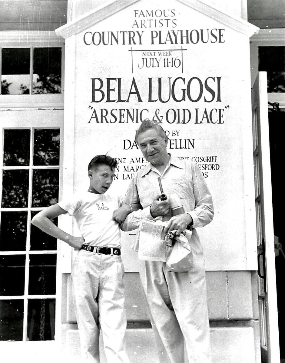CHANNINGPOSTERS's tweet image. Bela Lugosi and son, Bela Jr.
