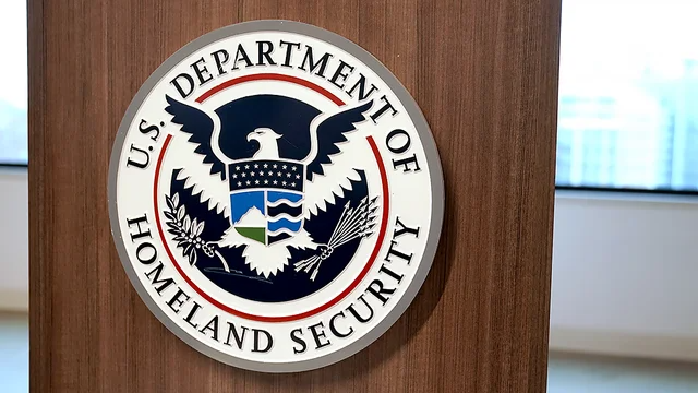 thehill's tweet photo. US warns terrorists may attack as coronavirus restrictions ease https://t.co/EmO5QYYMYF https://t.co/kSPg8zTajC