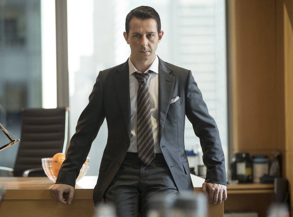 enews's tweet photo. Great news, #Succession fans: the show is FINALLY returning for season 3. https://t.co/kzhm21V2nk https://t.co/Gtvkhq4IfB