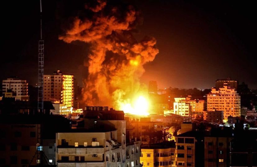 tanishabramwell's tweet photo. 50% of the 2m people in Gaza are children. This is Gaza just 30 minutes ago. 

I am ashamed of humanity. 💔🇵🇸

#GazaUnderAttackk #IsraelTerrorists https://t.co/UBpN00zw6i