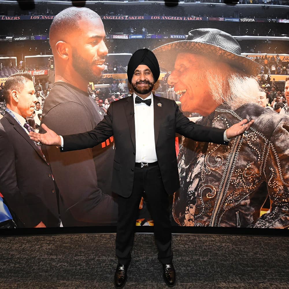 Thank you to the <a href="/Hoophall/">Basketball HOF</a> <a href="/NBA/">NBA</a>.
<a href="/Raptors/">Toronto Raptors</a>. Thank you Jimmy Goldstein for the honour.Thank you to my manager Rinku for helping take the Superfan to another level. Thank you to my daughter Tia and my wife Arvinder for making the ultimate sacrifice for this Superfan.