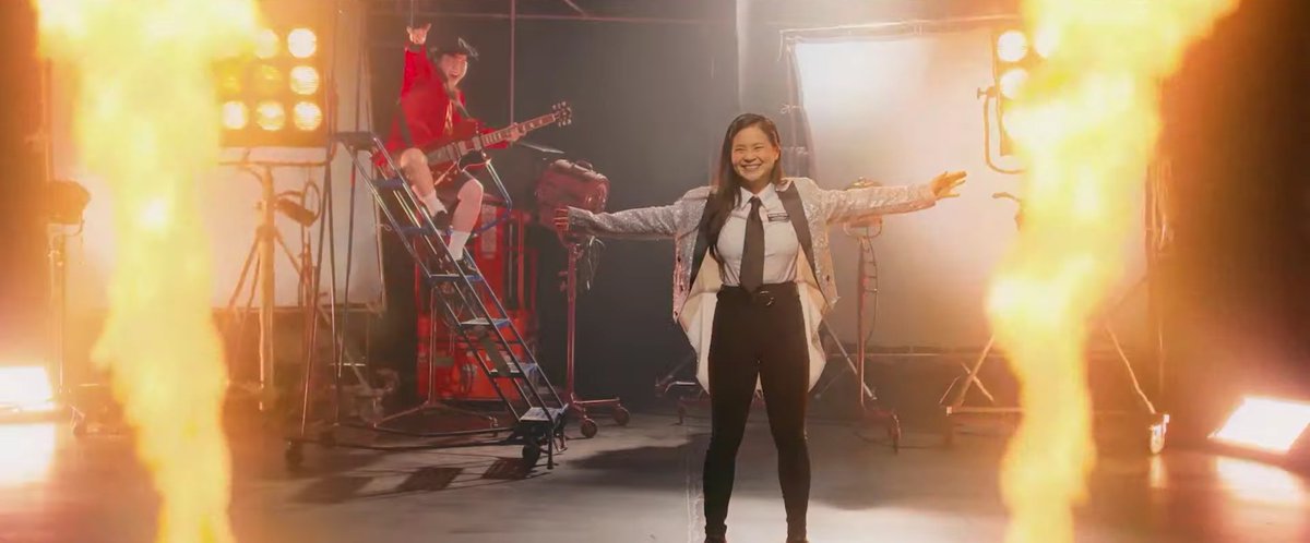 the only thing better than one kelly marie tran is two kelly marie trans