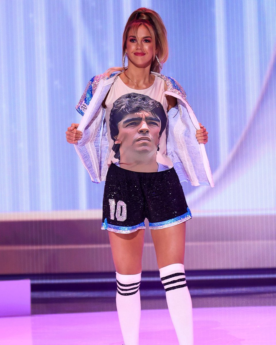 marianaxlrh's tweet photo. I N D I G N A D A, cómo es que pasó Argentina machista y no una pincoya preciosa?!!!! 
#danielanicolas https://t.co/mZm27vWL7R