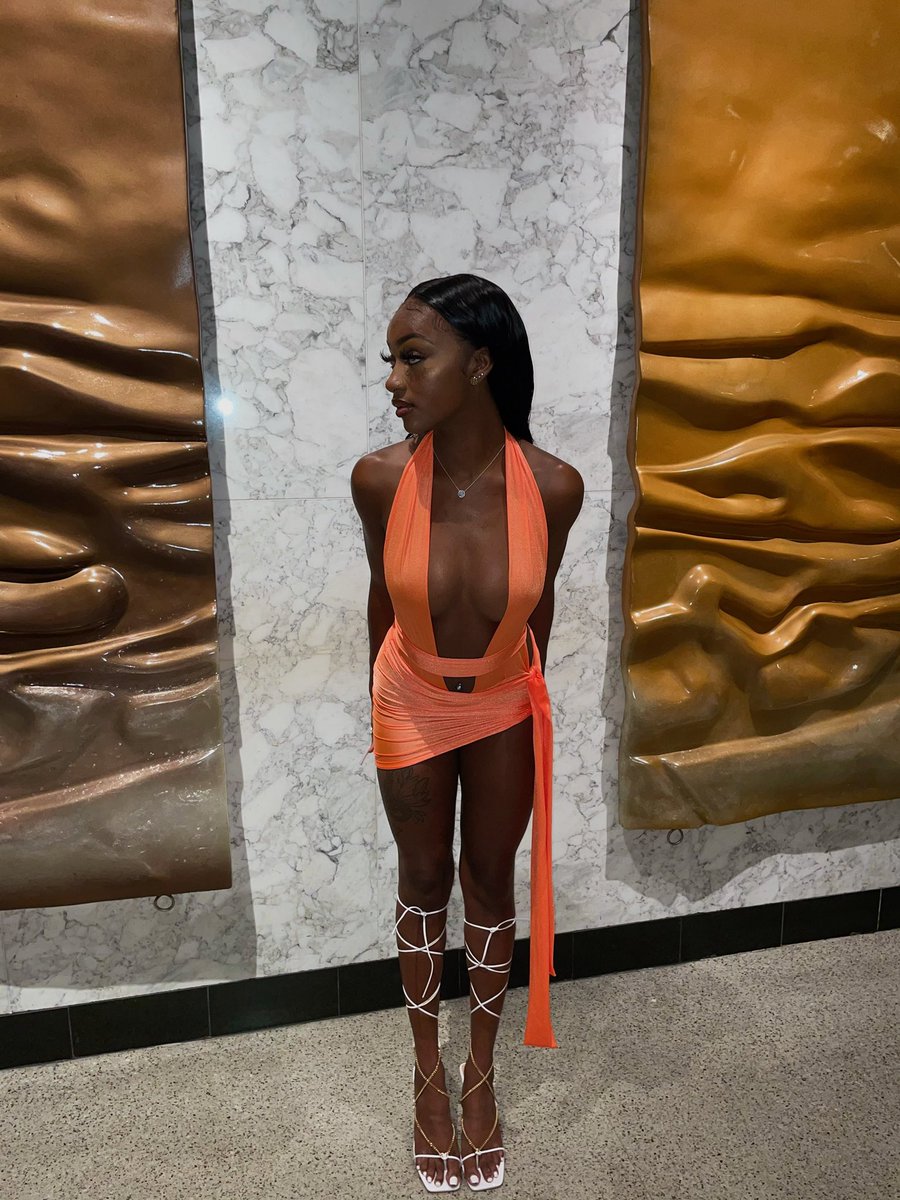 tayzizzle tweet media