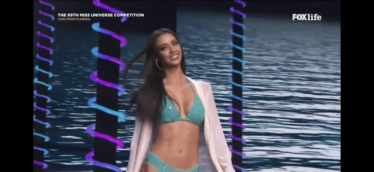 teryaaa__'s tweet photo. ด้าคือดีมากกกกกกกกกก กรี้ดดดดดดเเดเดดด #MissUniverse https://t.co/Tbv5Fp0ZZp