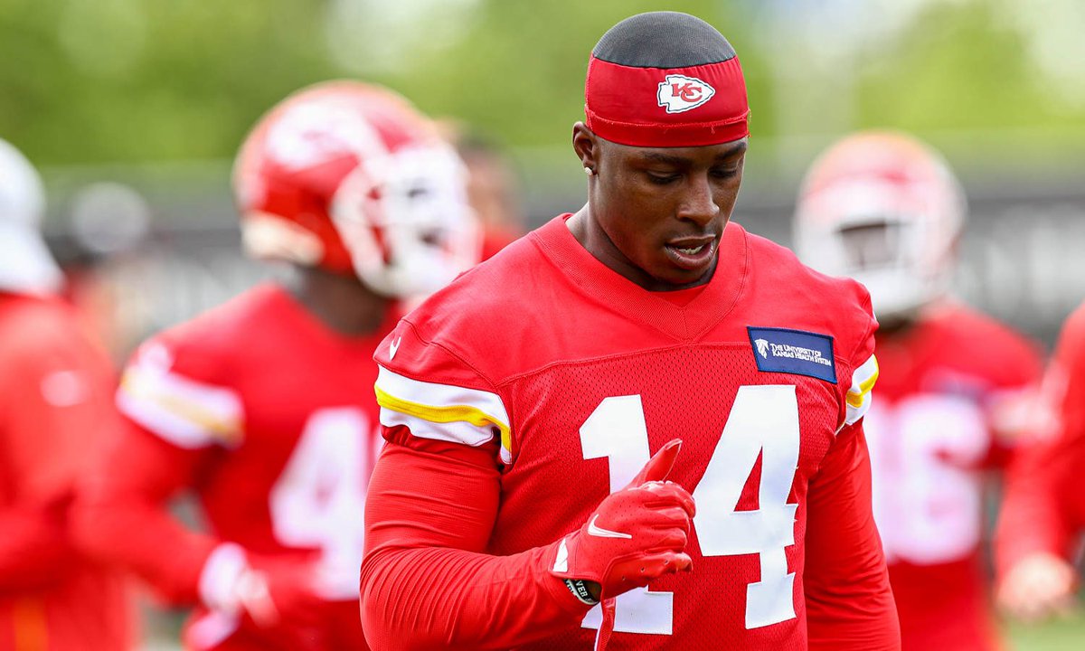 CornellPowell14's tweet photo. If I’m bettin’ on myself, then I’ll completely double down‼️
#WorkAlwaysComeFirst
#ChiefsKingdom https://t.co/7TofdzgjkR