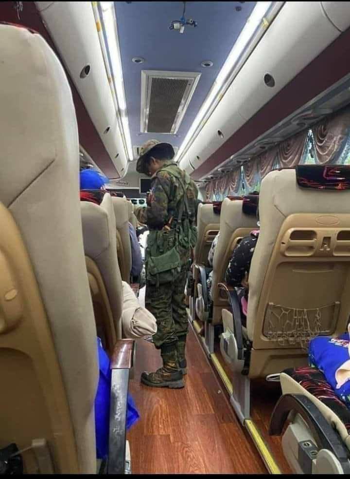 Coach routes linked to the borders have been under heavy scrutiny as SAC troops conduct intensive searches for personnel and suspicious items.

#WhatsHappeningInMyanmar 
#May17Coup