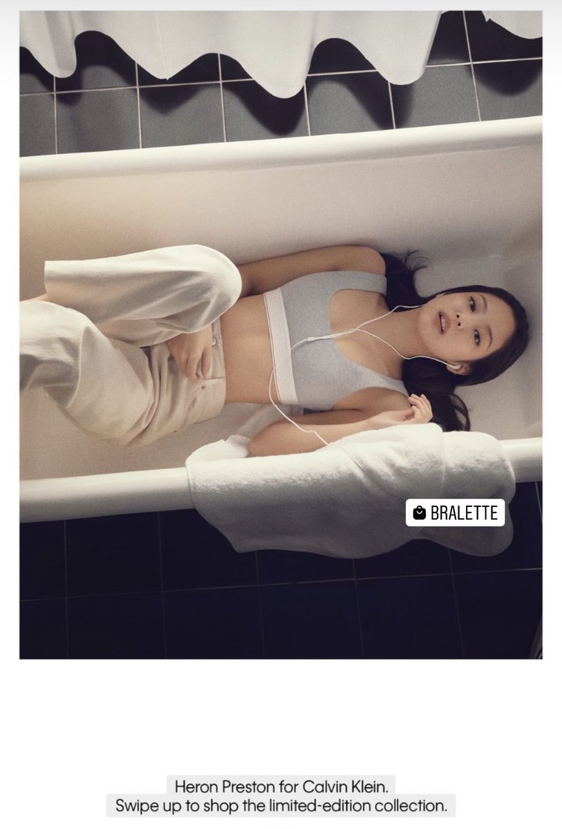 BLACKPINKGLOBAL's tweet photo. JENNIE for Calvin Klein 🔥🔥🔥

블랙핑크 제니 #JENNIE #블랙핑크 #제니 @ygofficialblink @BLACKPINK https://t.co/GjKAd0LfLY