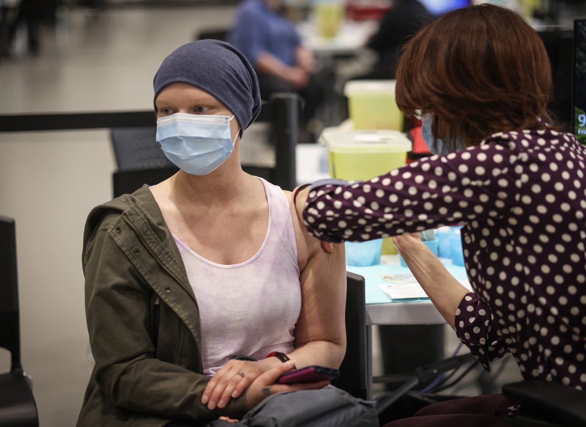 Alberta Health Services tweet media