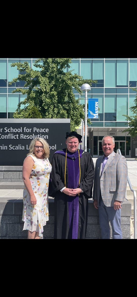 KummerChris's tweet image. Two sons graduating 600 miles and 23 hours apart =
One amazing weekend with @jillbkummer.                    Proud parents.  Had some help from friends and @AmericanAir to make it happen.  @UKAgriculture @georgemasonlaw