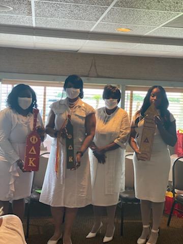 NspdkH's tweet photo. Congratulations to our newest Sorors, the Fierce and Favored Four! We are excited about you joining our sisterhood!!
#Inducted
#DeltaChiHouston
#ReadyToServe
#Educators https://t.co/Stohgk12Nl