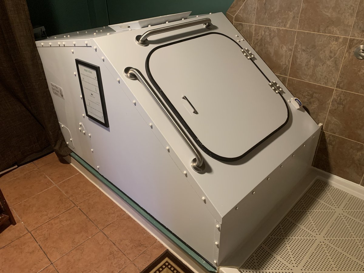 FloatTankShop tweet picture