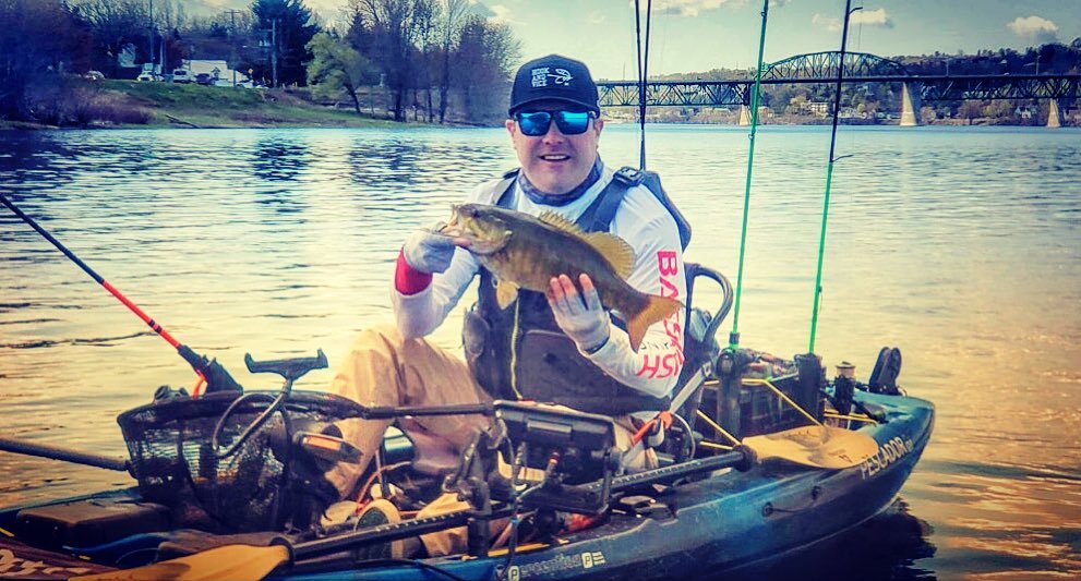 Get your gear and get fishing. 🎣🎣

📸 @johnnymuzzfishing

View more on Amazon: bitly.ws/dq8G
On Bassdash website: bitly.ws/dq8I

#bassdashfishing #fishingshirt #upf50fshingshirt #quickdryfishingshirt #sunprotectionfishingshirt #fishinggloves