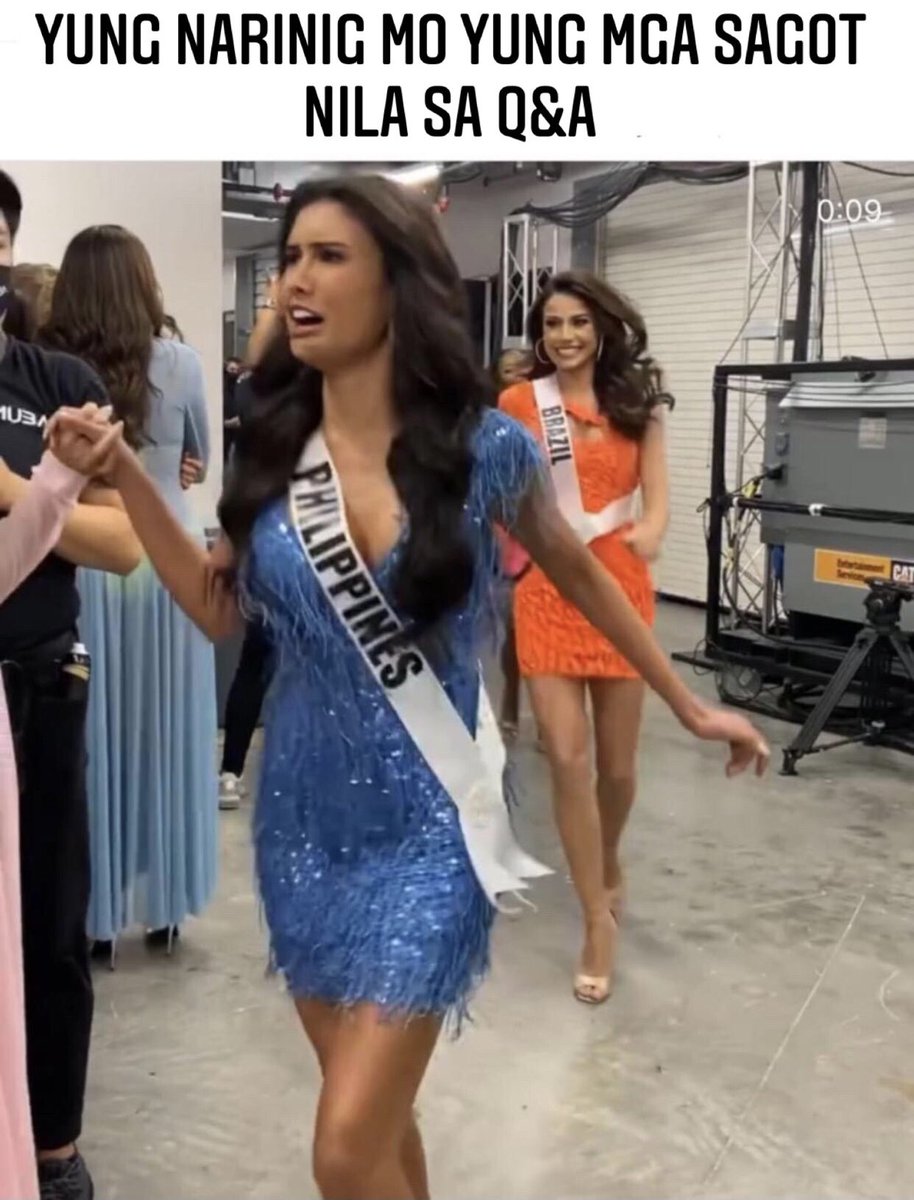 _jksdn's tweet photo. We feel you Ibyang 😭 #MissUniverse https://t.co/eTaJq08WtO