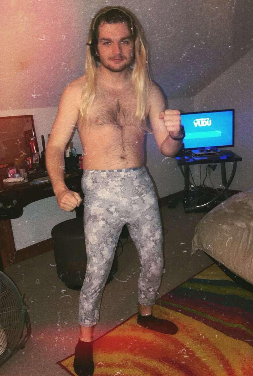 SulkSogan's tweet photo. When you go to create a new character on Smackdown vs Raw and you click New Template. They gave you shit like this. https://t.co/oVXJsn5SZK
