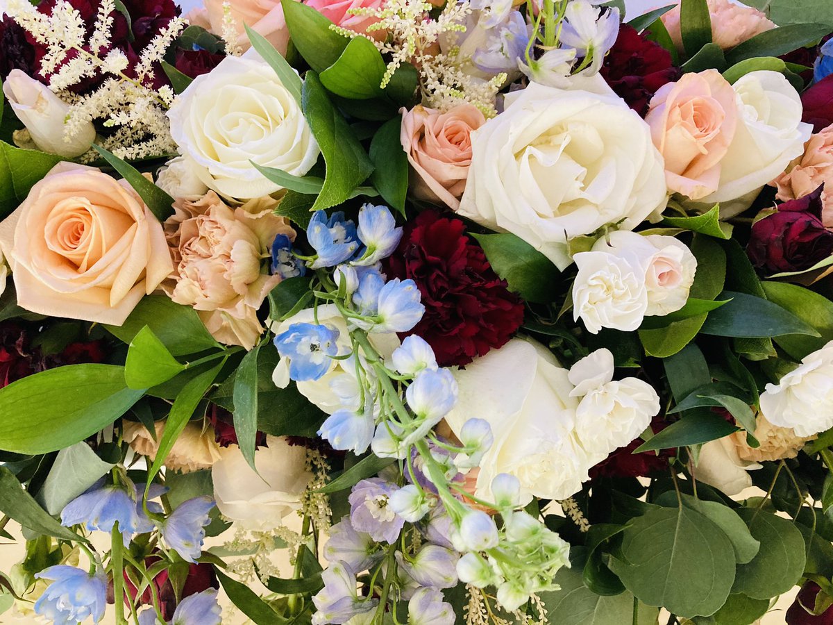 Celia and Jonathan got married at Georgia Palms sourrounded by colorful florals. A beautiful day in the name of love 💕

georgiapalmsandgardens.com

#wedding #weddingdress #weddingphotography #weddinginspiration #weddingday #engaged #engagement #engagementphotos #bride #bridesmaids