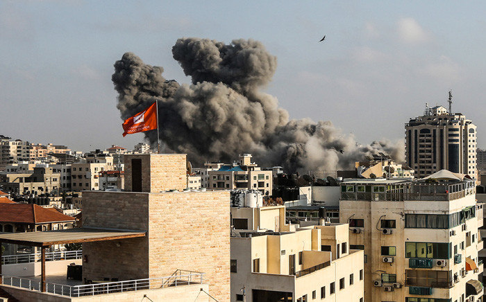 sabsoub12's tweet photo. #Gaza_Under_Attack https://t.co/Vm4wvMba17