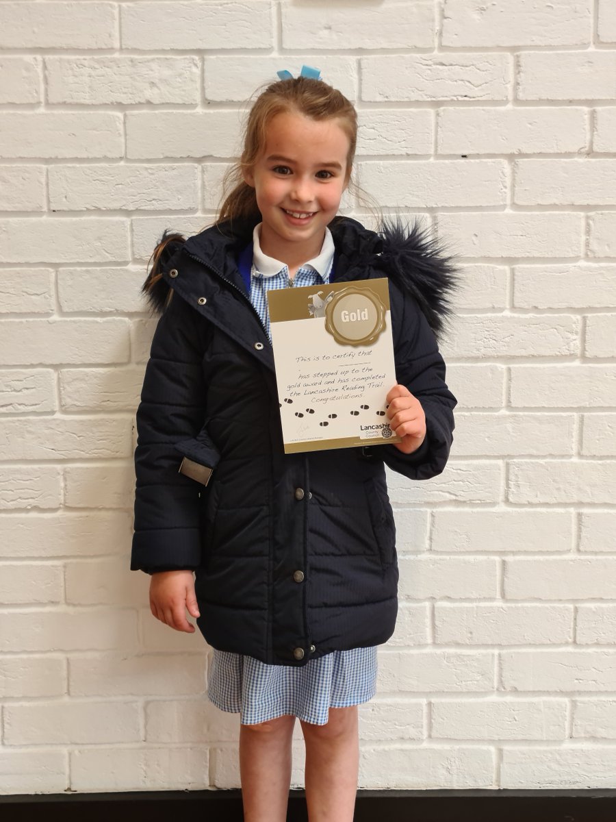 LancsLibraries's tweet image. #CleveleysLibrary first Gold Award Winner #LancsReadingTrail #GoldAward. Find out more here lancashire.gov.uk/libraries-and-…