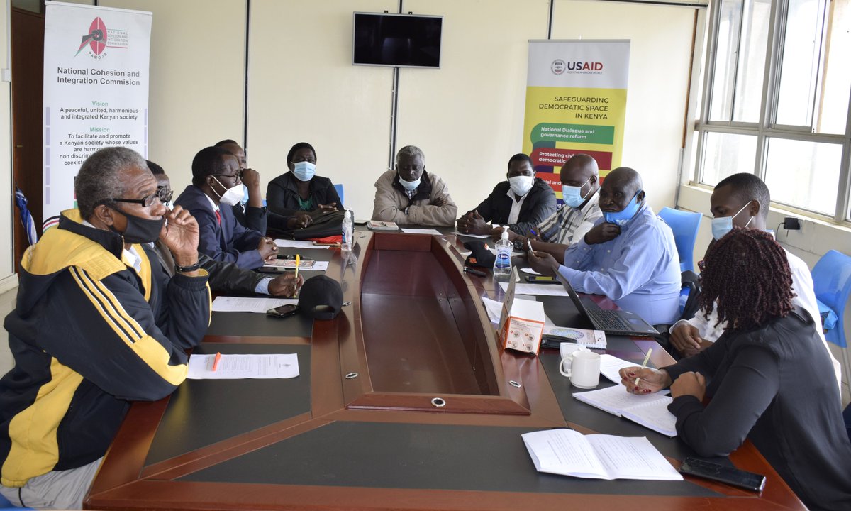 @KASH_update, through <a href="/EnhancingPeace/">Peaceful Coexistence, Social and Ethnic Cohesion</a> Project with <a href="/kefeado/">KEFEADO</a>, <a href="/copkorg/">Champions of Peace Kenya</a> and <a href="/iceda4/">iceda kenya</a> (under <a href="/SADES_K/">Safeguarding Democratic Space in Kenya (SADES-K)</a> Program) partnered with <a href="/NCIC_Kenya/">NCIC Kenya</a> and peace actors to review early warning early response mechanisms in Kisumu to strengthen efforts to manage, resolve or prevent violent conflict.