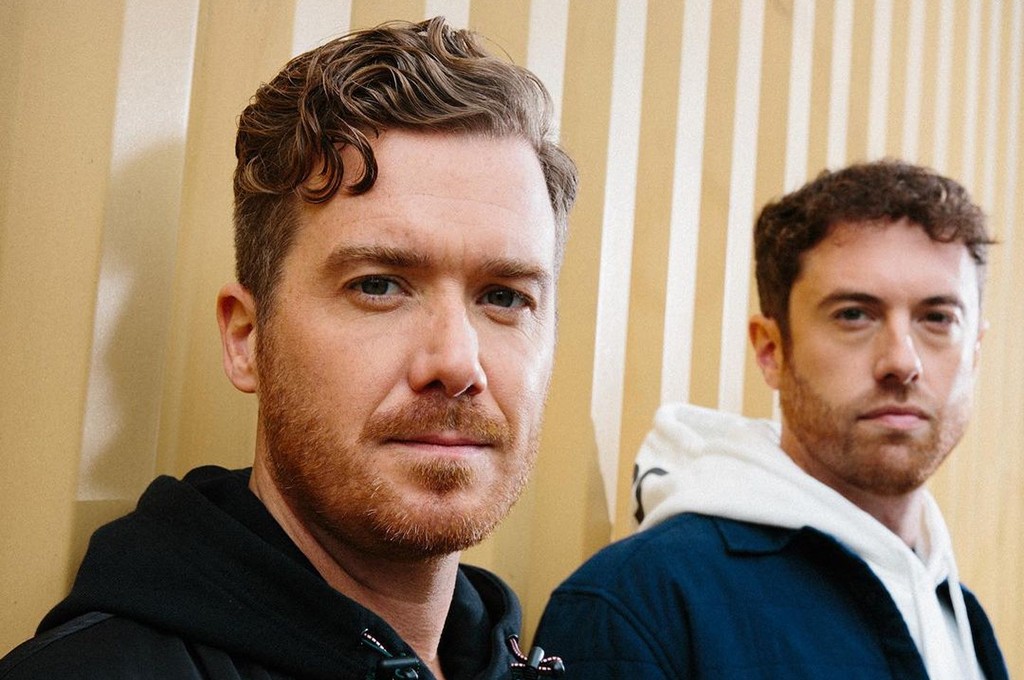 ProximaRadio's tweet photo. .@GorgonCity hanno pubblicato il nuovo singolo “Never Let Me Down”, che promette di essere una delle colonne sonore dell’estate 2021.
#gorgoncity #deephouse #camelphat #housemusic #techhouse #dukedumont #carlcox #techno #fisher #hotsince #sofitukker #arminvanbuuren  #proximaradio https://t.co/u7DqAB1RQ6
