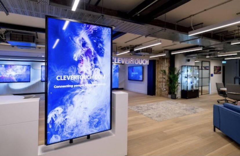 Still time to SIGN UP! Join us today at 11:00am GMT for #londondigitalweek, where we will be hosting a Q&amp;A session live from our NEW <a href="/myClevertouch/">Clevertouch</a> gallery in Barbican, London. #digitalsignage #clevertouch #signage