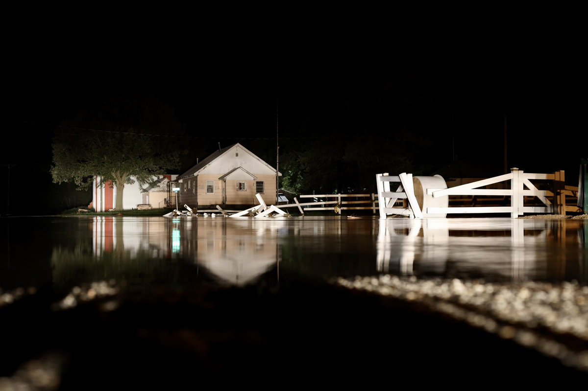 Nolan Roth KAKE on Twitter "The amount of debris this flood took with