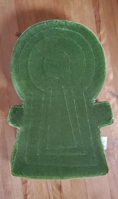 古墳クッションのtwitterイラスト検索結果