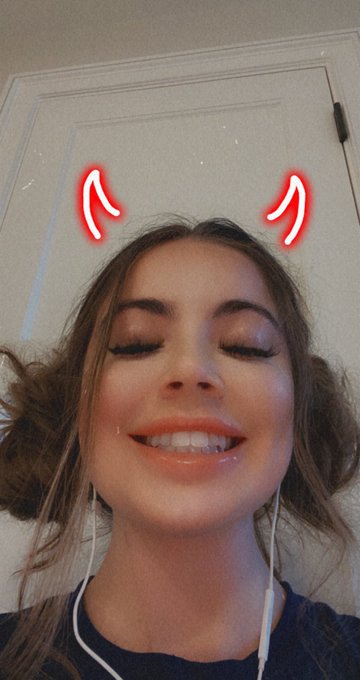 ??? https://t.co/G0M0lEP2Rx