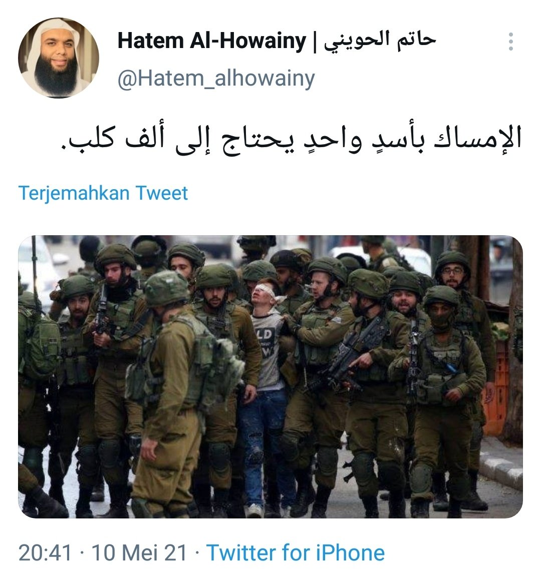Luvyawwwww's tweet photo. Untuk memegang seekor Singa butuh 1000 ekor Anjing
#SavePalestine
#PrayerForGaza https://t.co/44luhYSL4u