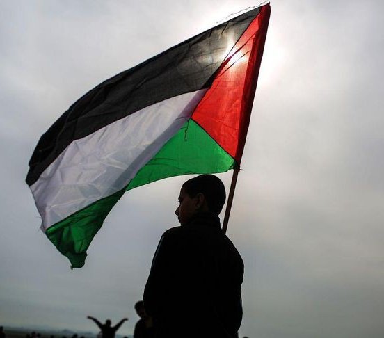 rtzjihah's tweet photo. RT 🇵🇸                         LIKE 🇮🇱 https://t.co/nkkeOe9mMS