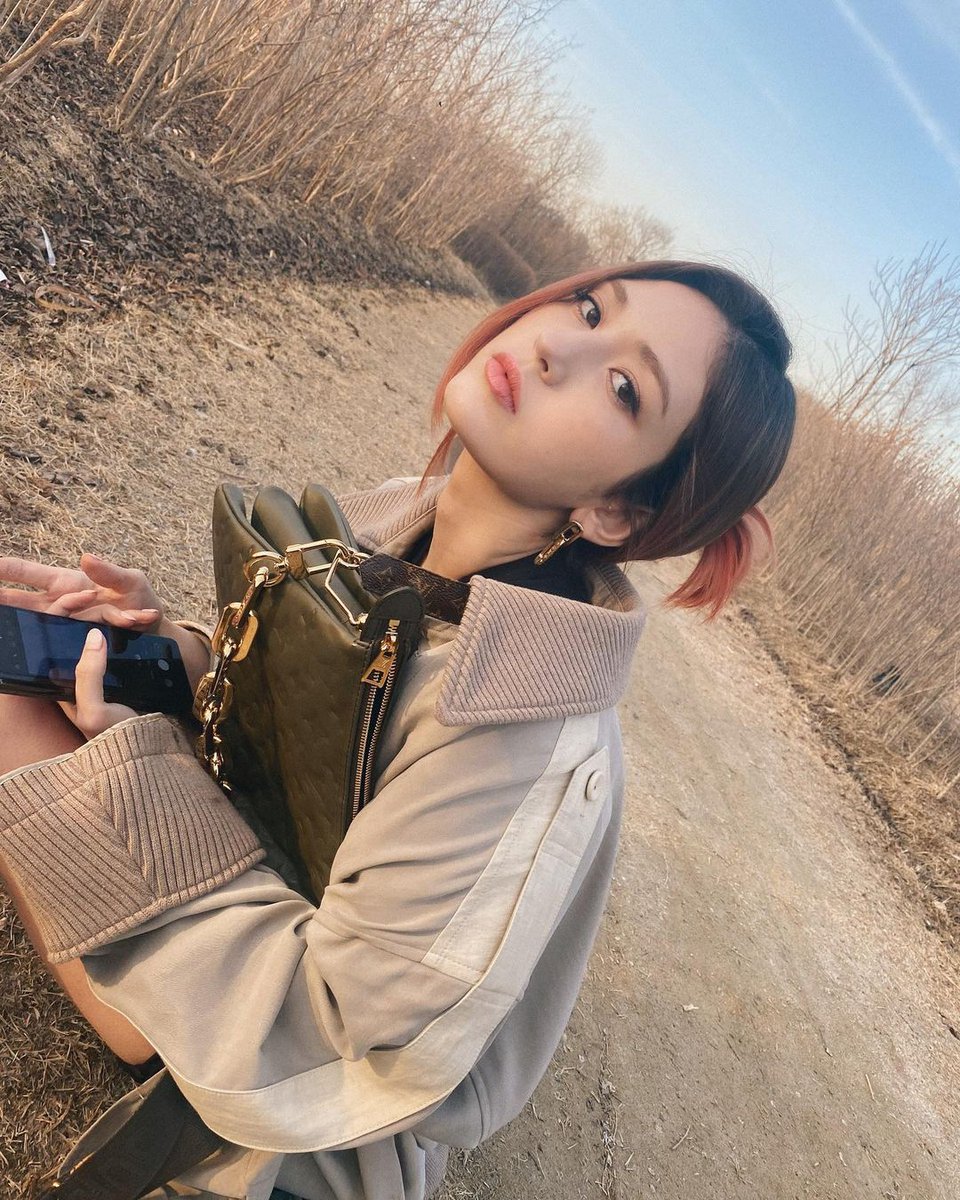 𝐋𝐞𝐬𝐭𝐚𝐫𝐢 tweet media