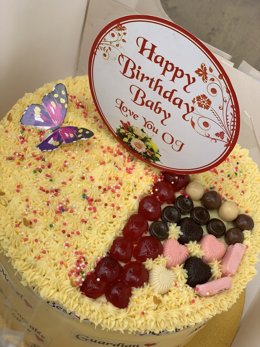 Olakannmi's tweet photo. Our beautiful piece of goodness is saying Hi 😁😍 https://t.co/tmD1X6NWrQ