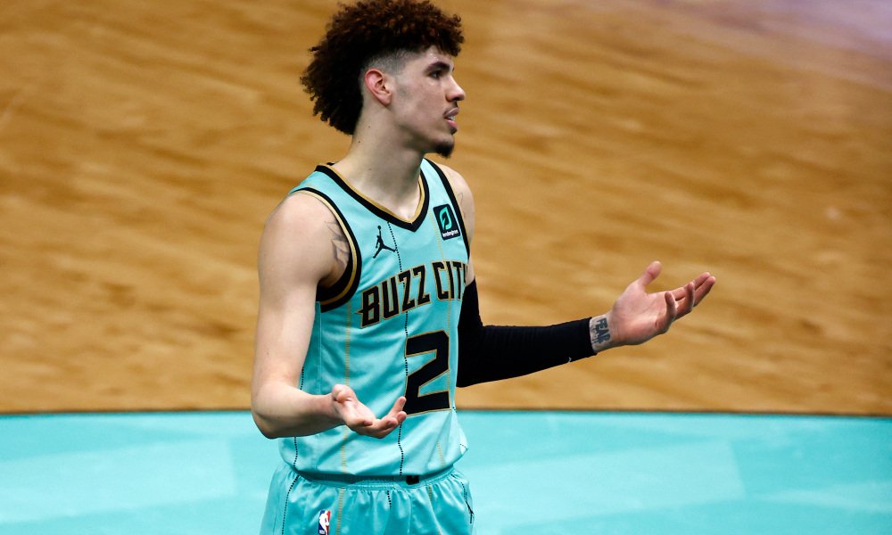 lerookierama's tweet photo. Défaite importante des Hornets face aux Wizards avant le play-in.  19 points, 7 rebonds et 5 passes décisives pour LaMelo Ball. https://t.co/Tqj6bSN9Hm