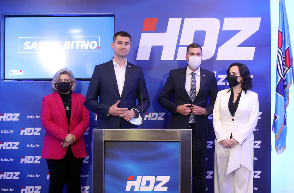 Zahvaljujem svim Zagrepčankama i Zagrepčanima koji su mi dali glas, hvala stranačkim kolegicama i kolegama, volonterima i stožeru na neumornom radu.
Čestitam g. Tomaševiću!
