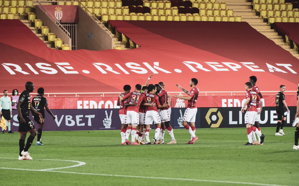 #ASMRennes 2-1 💪🏼⚪️🔴 @AS_Monaco @Ligue1UberEats