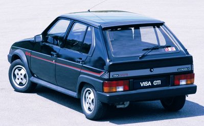mastropotato's tweet photo. Good morning all. Today’s GTI is the Citroen Visa GTI. @newmacdroitwich @CitroenUK #citroen #potatosack #refro #oldskool #classiccars https://t.co/BhjzczeLjF