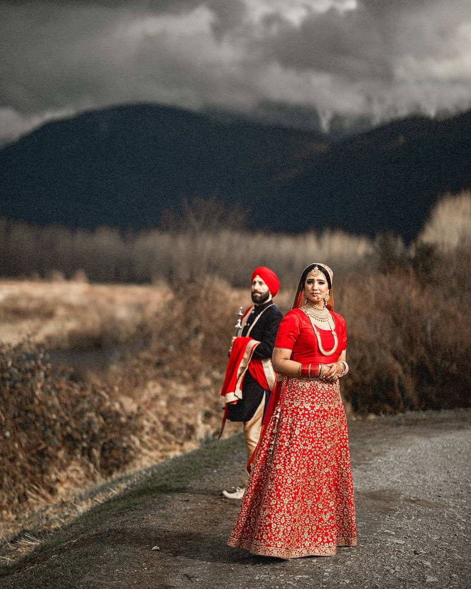 the_fab_app's tweet photo. A Successful Marriage requires falling in Love many times, always with the same person... ❤️
#indianbride #indianwedding #punjabibride #punjabiwedding #bridaljewellery #lehenga #bridallehenga #bridallook #CoupleGoals #couplelove #RelationshipGoals #weddingaccessories #hennapro https://t.co/vaTLh9RfKM