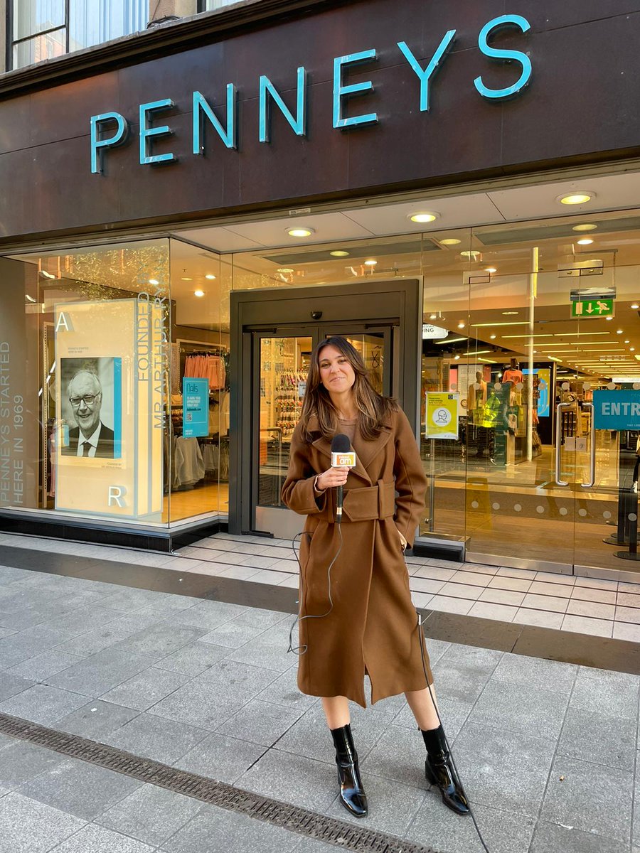 Our reporter @parkinsbrea has managed to be one of the first people in the shops this morning with retail fully reopening from today #irlam #backingbusiness