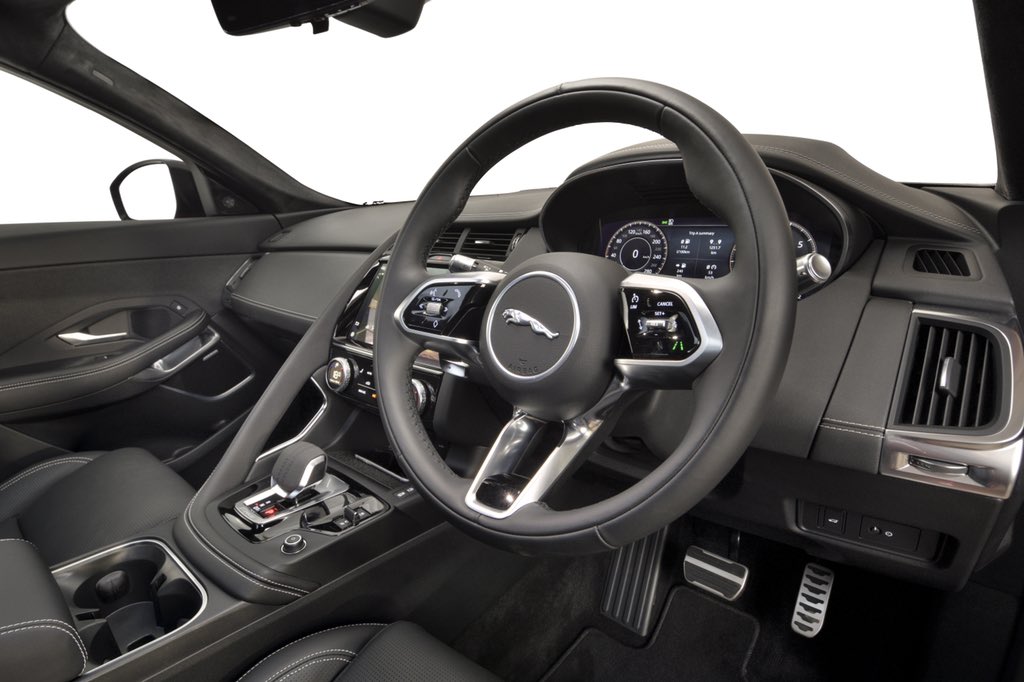 khuleonwheels's tweet image. If boutique exclusivity ever existed in a package, it is in the refreshed Jaguar E-Pace. It remains unmistakably Jaguar with trickle fed down features from the iPACE with the front and rear getting the all-LED head and taillights.

#JaguarEPace