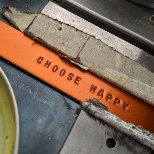 RedFishRueFish's tweet photo. Happy Monday!
#redfishruefish #kindnesscuffs #wip #choosehappy #thatmondayfeeling https://t.co/MrXuZP2vJ0