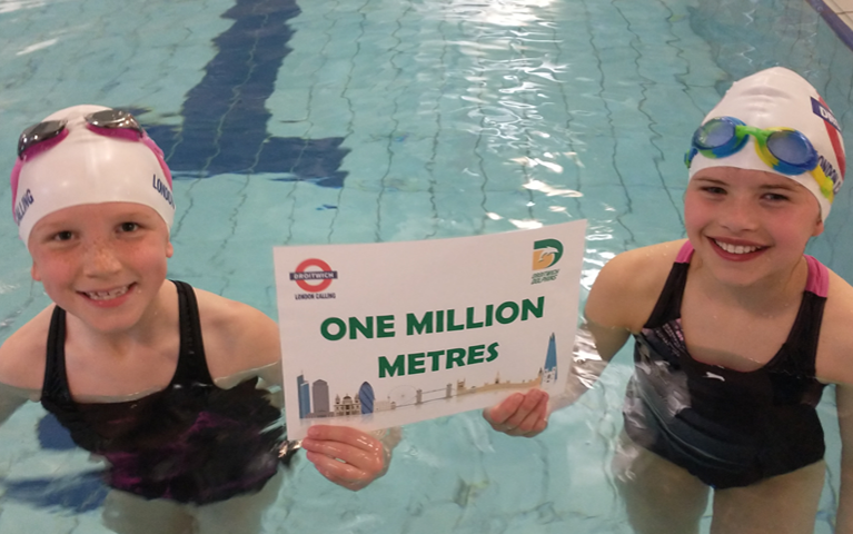 DolphinsSwim1's tweet photo. LONDON CALLING: 
Last week we reached a big milestone when we passed 1 million meters swum, great effort everyone. please continue to engage with your sponsors and urge them to book onto the Colour War https://t.co/3ol0dg0SF3 #returntoplay @sportengland https://t.co/kehv9euUjM