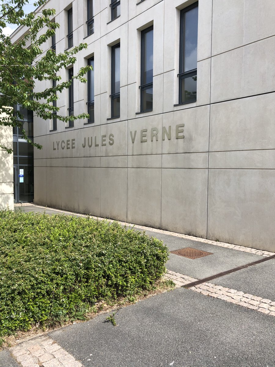 ff_bat_idf's tweet photo. 📢Le 12/05/21 : #JobDating - 1ère #BACPRO Gestion Administration
La @ff_bat_idf a réalisé un #JobDating avec le soutien de la @FFB_YVELINES et l'@acversailles. Des entreprises du 78 ont pu rencontrer des jeunes en 1ère #BACPROGA et choisir leur prochain stagiaire, voir apprenti https://t.co/yYxMkeIEEK