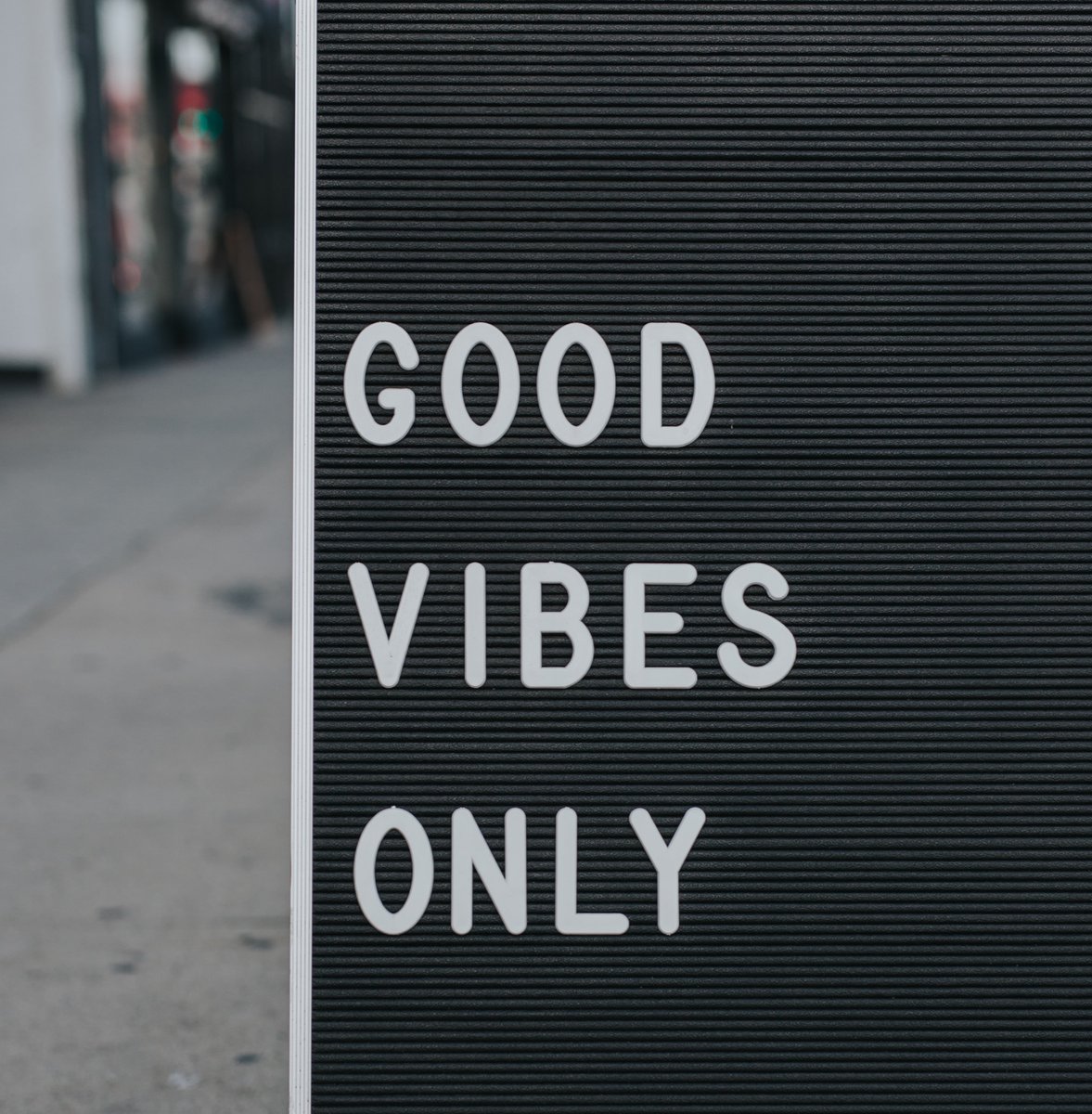 Happy Monday! With more lockdown restrictions easing today we're in a happy mood :-)

#GoodVibes
#MondayMotivation