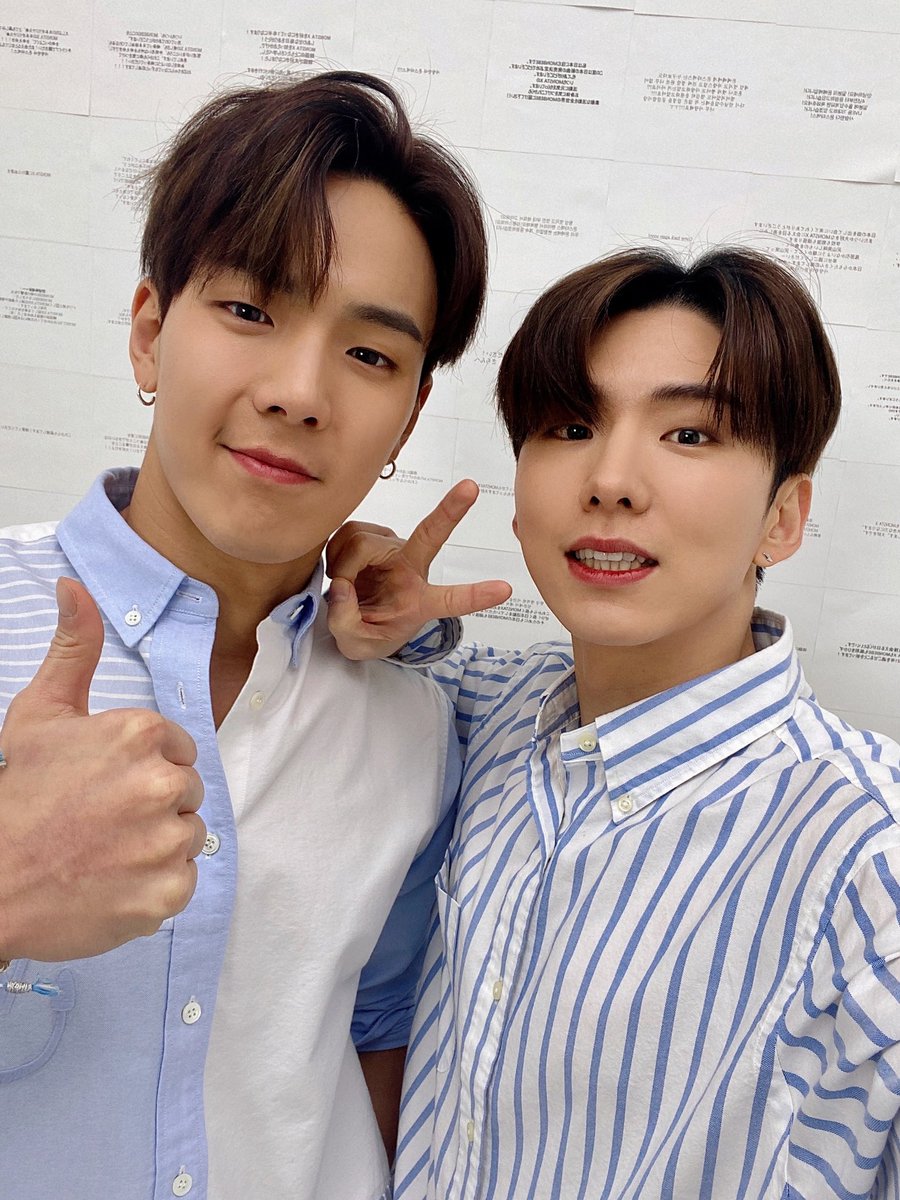 MonstaXTurkey's tweet photo. @Official_MX_jp @OfficialMonstaX [TR/17.05.2021] Monsta X Japonya Twitter Güncellemesi

"#SHOWNU ve #KIHYUN'dan sevgilerle
#SHOWNU #KIHYUN
#MONSTA_X #LOVE_MONBEBE
#4YearsWithMONSTAX 
@OfficialMonstaX" https://t.co/qkxDwW4tX5