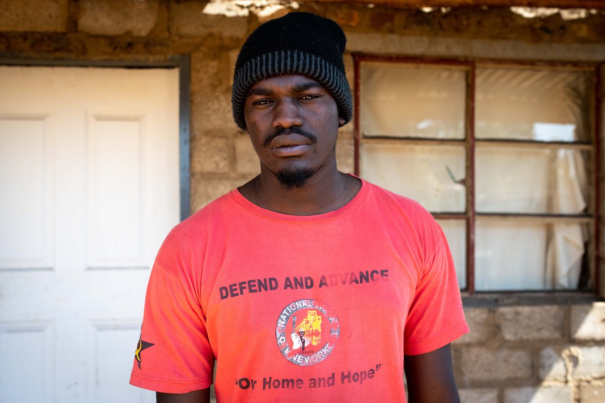 "The dust from the mines blows in our direction but they don't check on us about the impact on our lives. They should've given us masks when Covid-19 started but didn’t, which means we mean nothing to them though they are the reason we're sick" -Siphiwe
#DeadlyAir #EnforceTheLaw