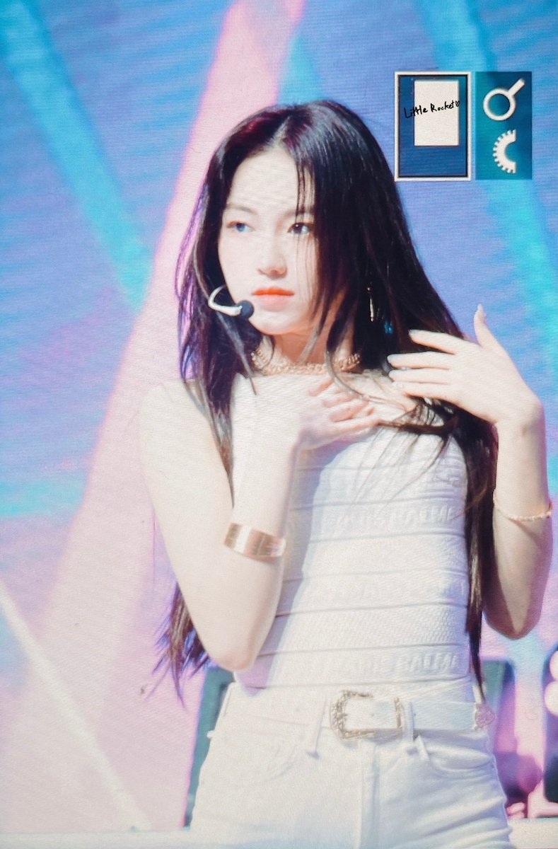 _LittleRocket's tweet photo. 210517 RingRing Showcase 프리뷰

쇼케 얼마만 ㅠㅠ

#로켓펀치 #다현 #정다현 #Rocket_Punch #DAHYUN
@RocketPunch @RCPC_members https://t.co/0ZwLXTogyc